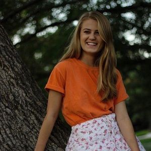 Meet your Posher, Nicole